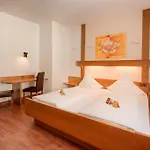 Hotel Alt