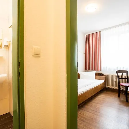 Alt Hotel
