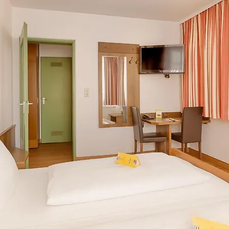 Alt Hotel